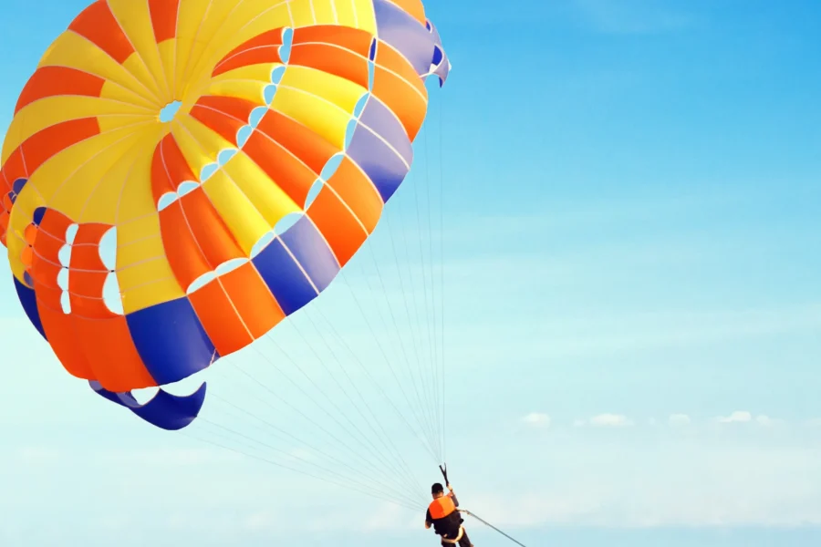 Parasailing, Havelock